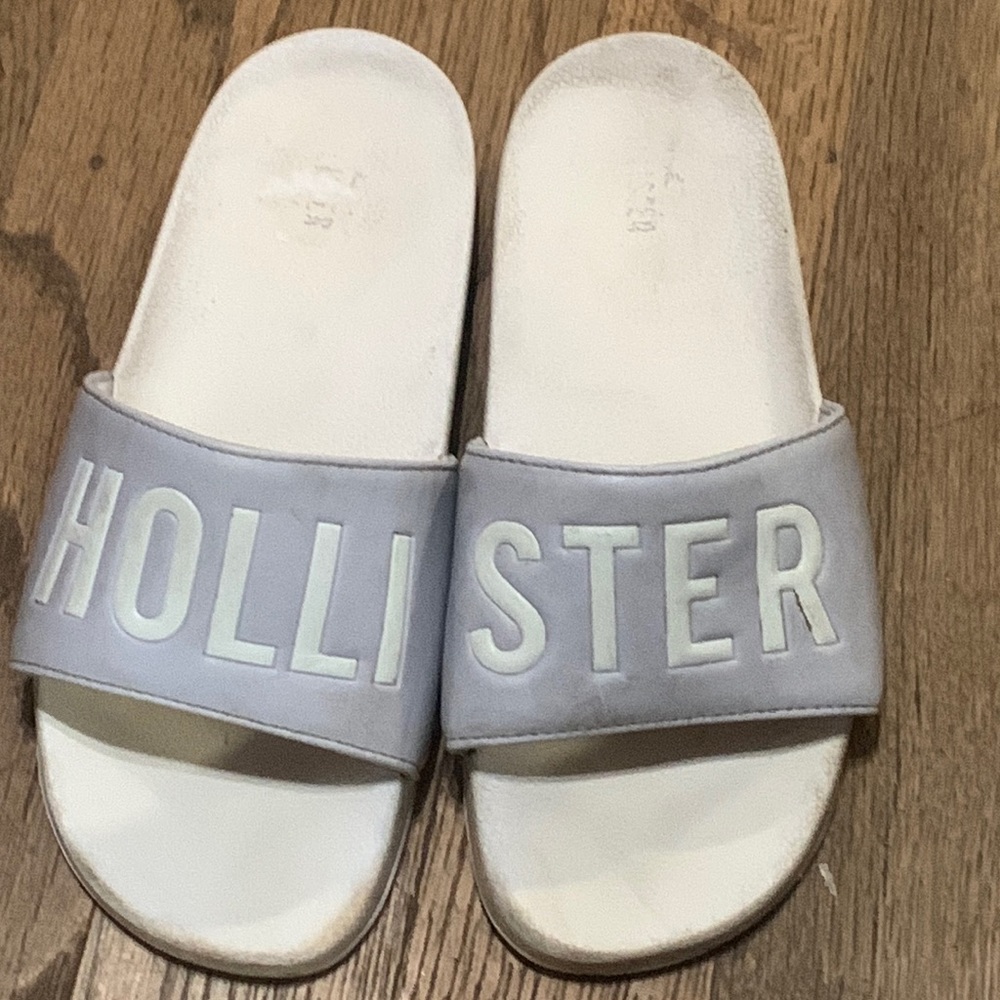 Hollister Slides